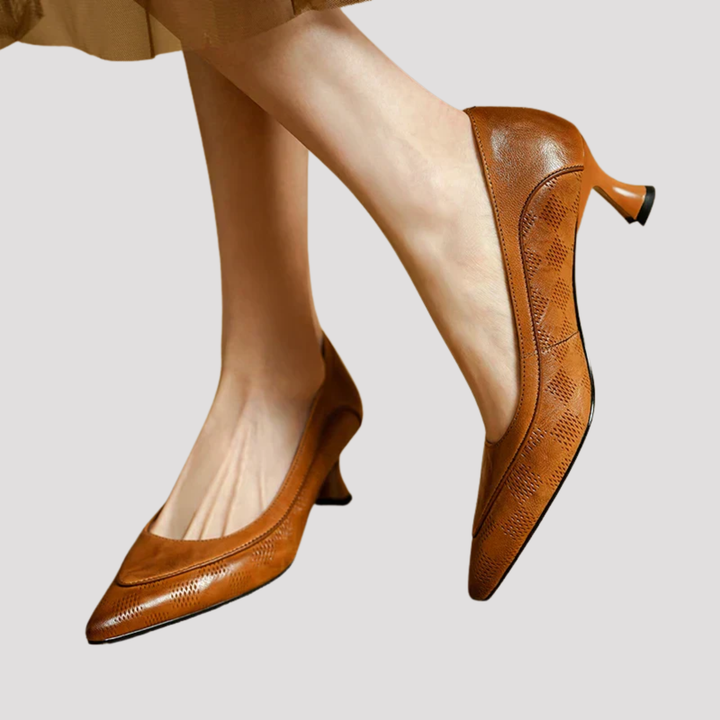 Holly | Women&