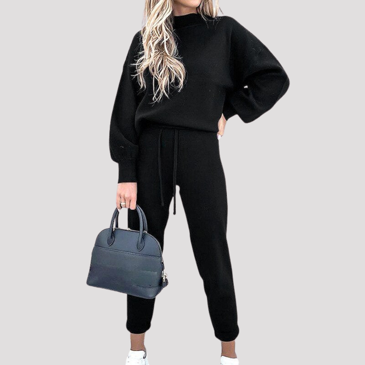 Evadne | Classic Knit Sweater And Jogger Trousers Set
