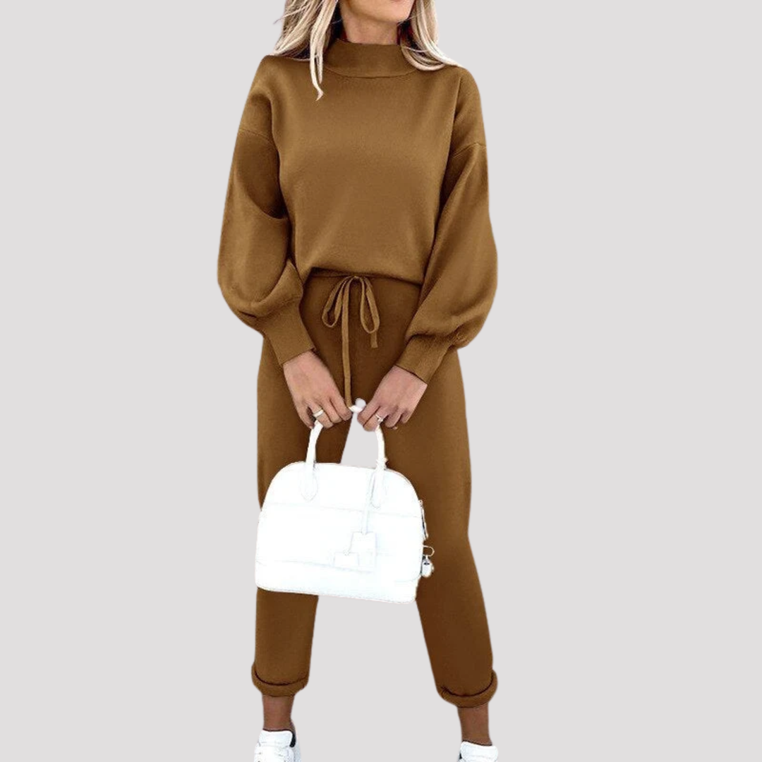 Evadne | Classic Knit Sweater And Jogger Trousers Set