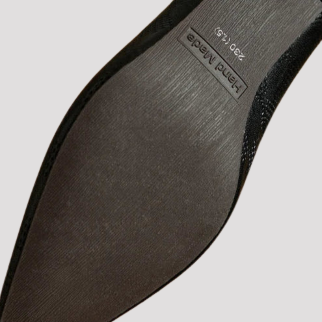 Holly | Women&