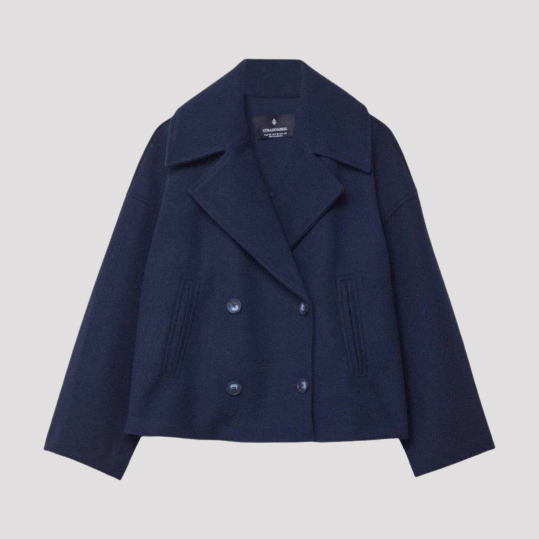 Amelia | Women&