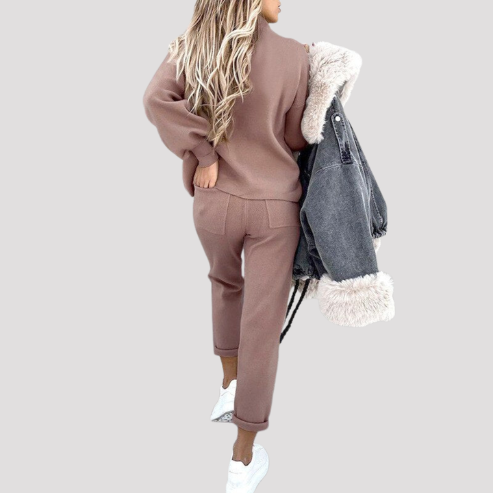 Evadne | Classic Knit Sweater And Jogger Trousers Set
